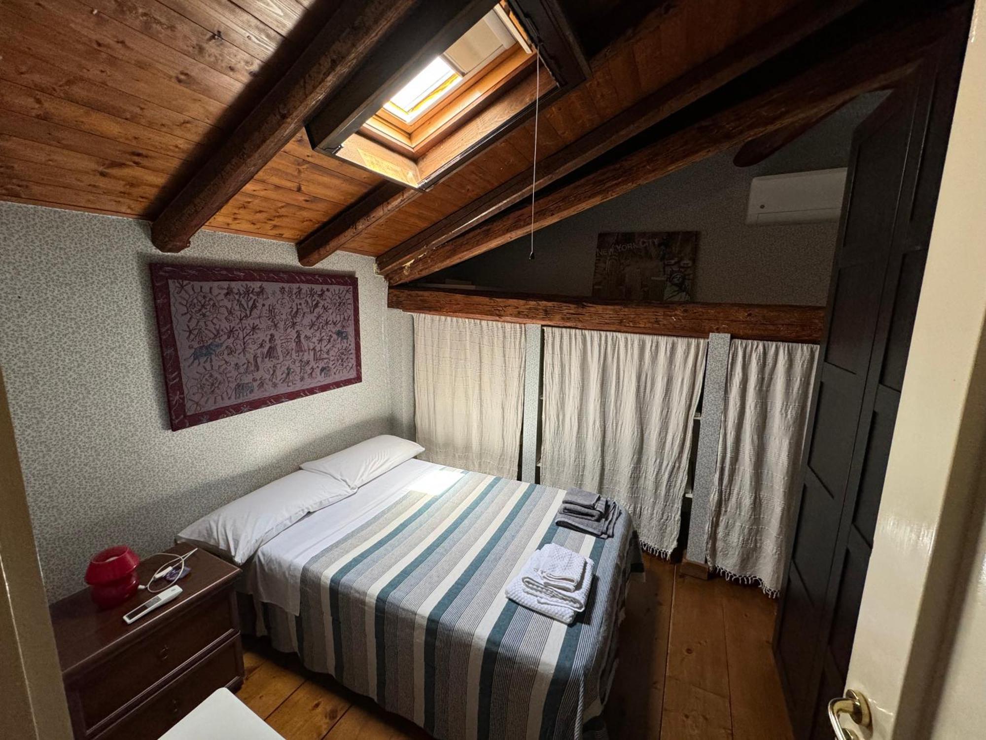 Appartamento A Casa Di Bert - Catania Catânia Exterior foto
